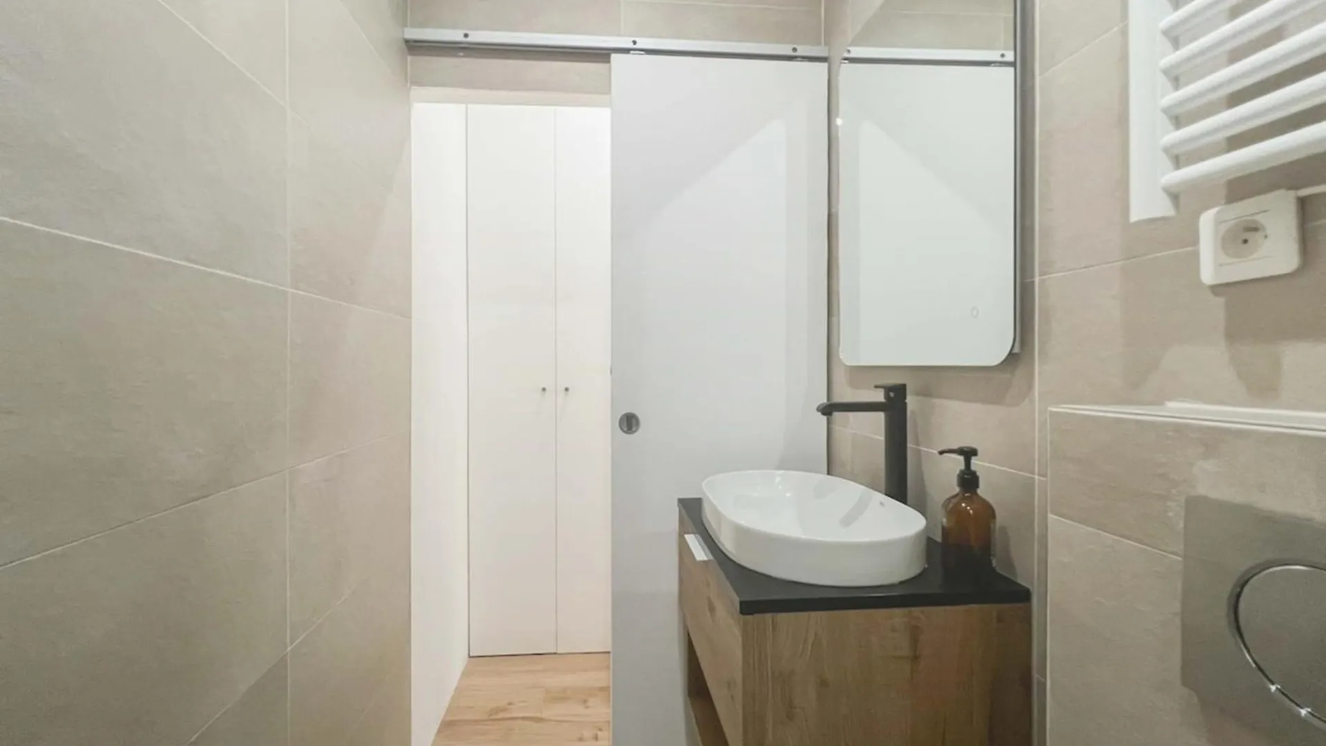 Flexliving - T2 - Garibaldi Διαμέρισμα Παρίσι